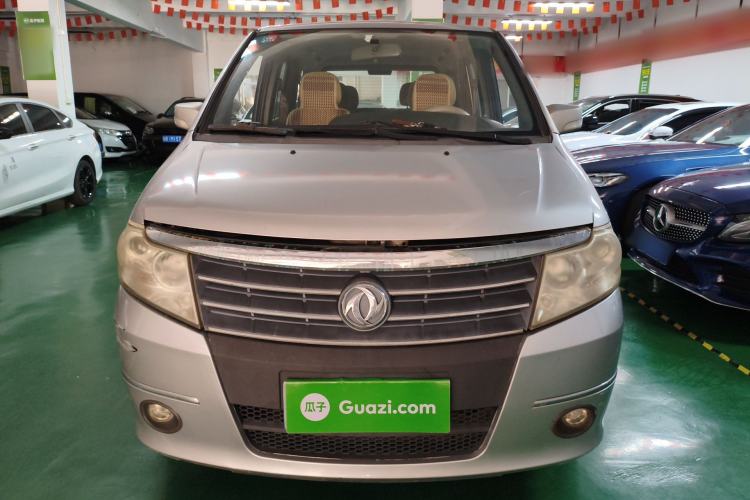 Used Dongfeng Shuaike 2012 2.0L Automatic Luxury 7-Seater Front