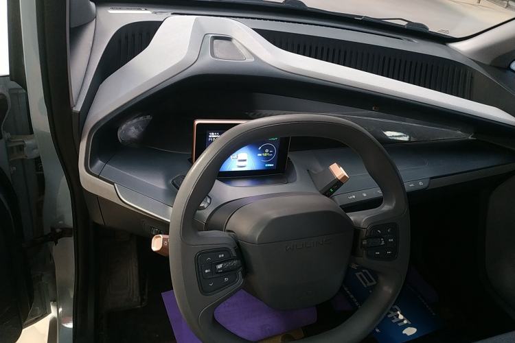 Used Wuling NAMMIEV 2021 Playful Model – High-Power Version