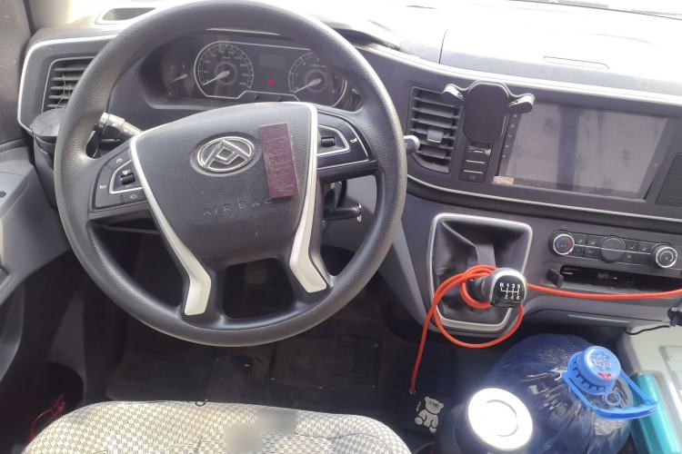 Used SAIC MAXUS Xintu V80 2021 2.0T Manual Classic Aoyuntong 127 PS Mid-axle Mid-roof 6/7/8/9-Seater
