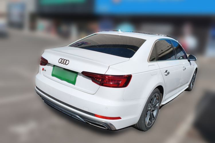 Used Audi A4L 2019 40 TFSI Fashion Edition China VI Emission Standard
