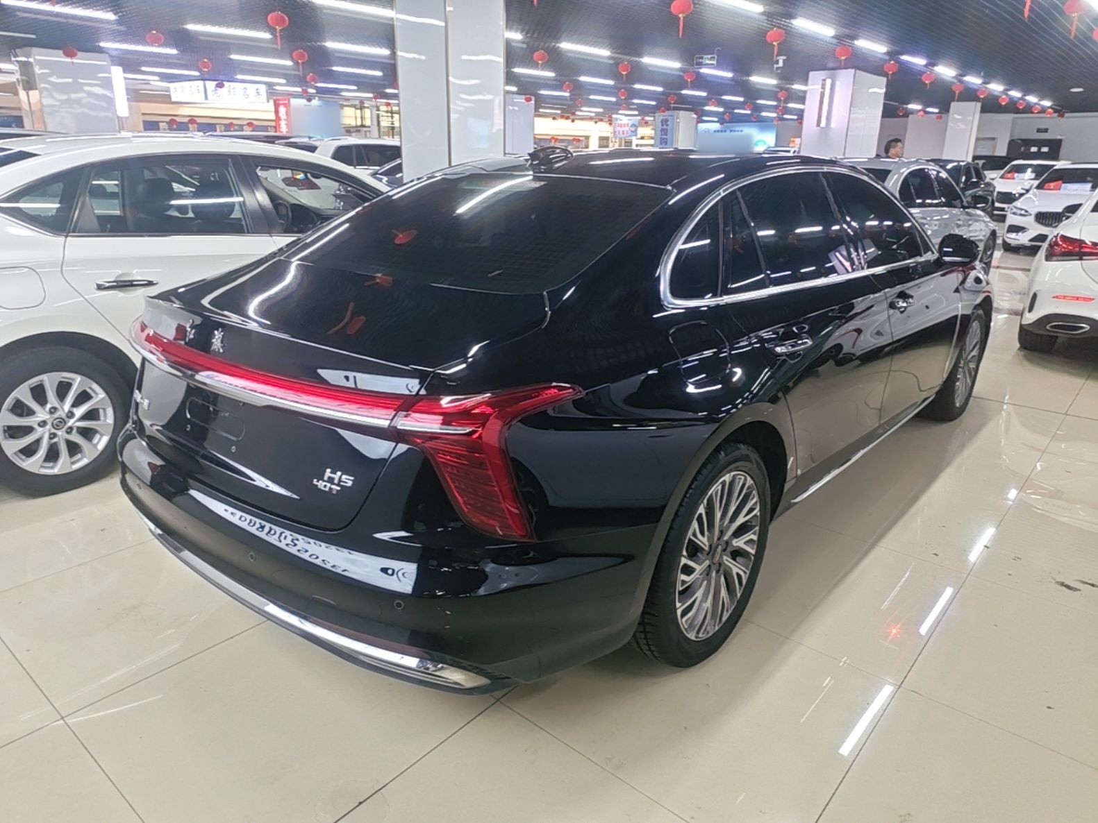 Hongqi H5 2023 2.0T Automatic Smart Connect Flagship Edition - Chinese Trim Chang — снимка 6