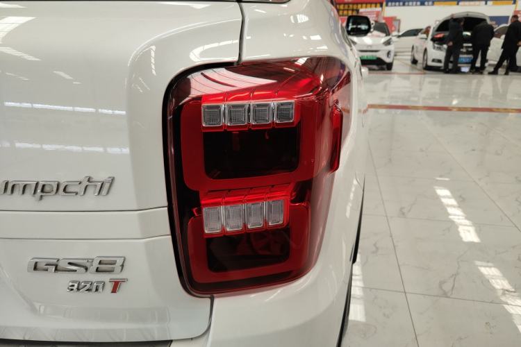 Used GAC Trumpchi GS8 2017 320T Two-Wheel Drive Luxury Smart Connectivity Version (7 Seats)
