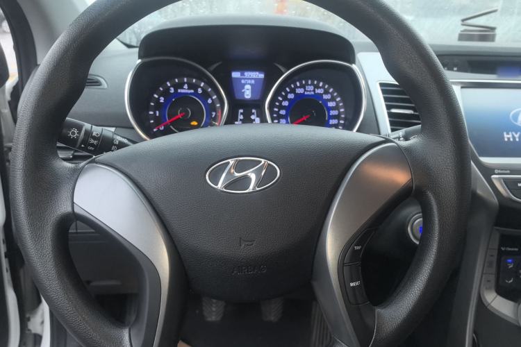 Used Hyundai Elantra (5th Generation / Langdong) 2016 1.6L Manual Luxury Model