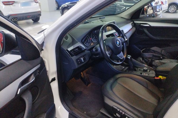 Used BMW X1 2016 sDrive18Li Premium Edition
