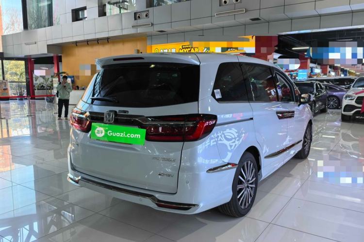 Used Honda Elysion 2026 Model 2.0L e:HEV Classic Edition
