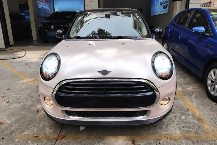 Used MINI 2015 1.5T COOPER Fun Five-Door Edition
