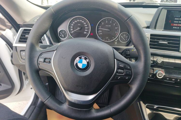 Used BMW 3 Series GT 2018 320i Sport Edition