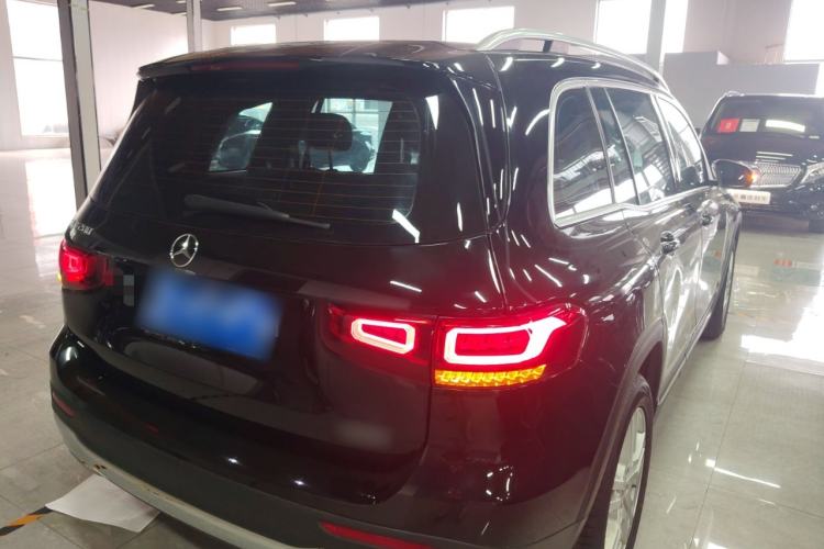 Used Mercedes-Benz GLB 2022 Second Facelift GLB 200 Dynamic Edition Rear Right 45 Deg