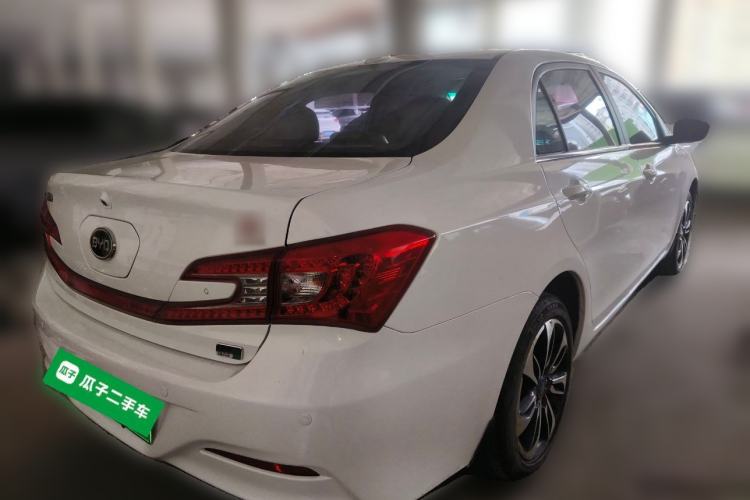 Used BYD Qin New Energy 2015 1.5T Dual-Crown Flagship Edition
