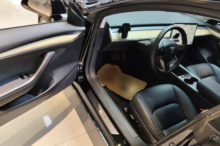 Used Tesla Model 3 2022 Rear-Wheel-Drive Version