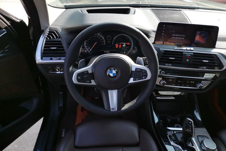 Used BMW X3 2018 xDrive30i Luxury Edition M Sport Package China VI Steering Wheel
