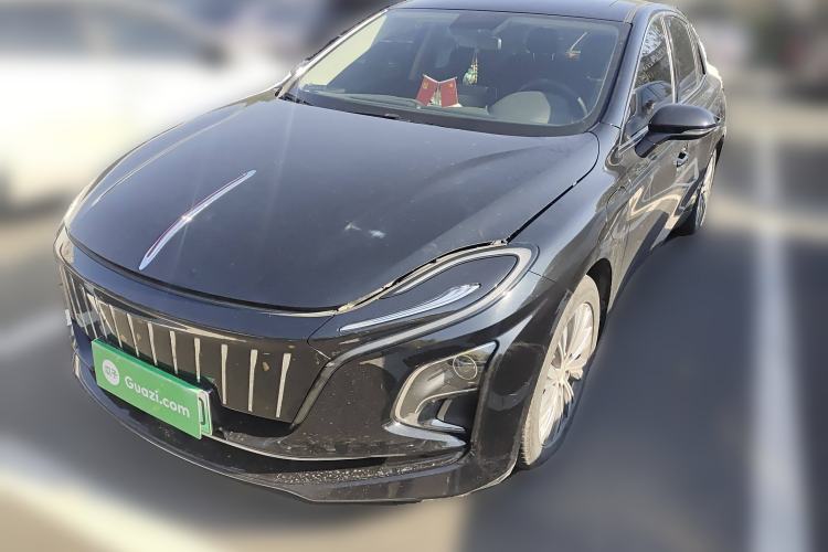 Used Hongqi E-QM5 2022 431 km Charge & Enjoy Edition