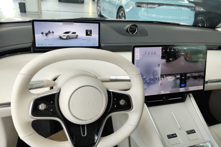 Used Hima Luxeed S7 2024 Max+ Rear-Drive Ultra-Range Intelligent Driving Edition
