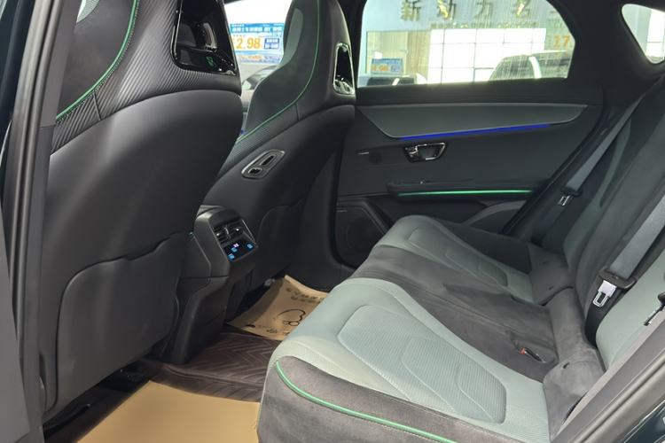 Used BYD Han 2022 EV 610 km All-Wheel-Drive Qianshan Cui Limited Edition Interior 1