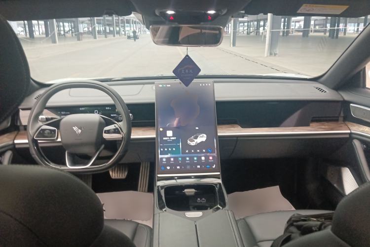 Used NETA S 2024 Range-Extended 1060 Lite Edition Center Console