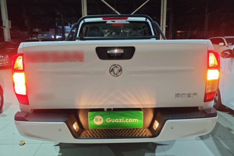 Used Dongfeng Ruichi 6 2023 Revised Version 2.3T Manual Two-Wheel Drive Diesel Standard Trim with Long Cargo Bed
