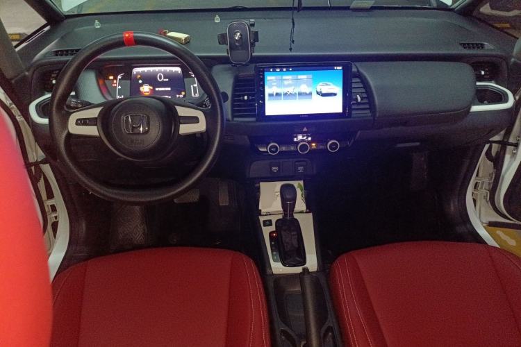 Used Honda Fit 2023 1.5L CVT Trend Edition Center Console