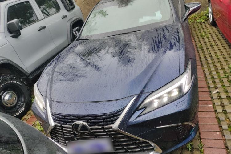 Used Lexus ES 2025 200 Premium Edition
