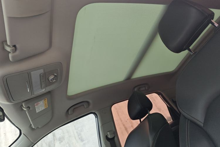 Used Roewe RX5 New Energy 2017 eRX5 50T Hybrid Connected Prestige Flagship Edition Headliner