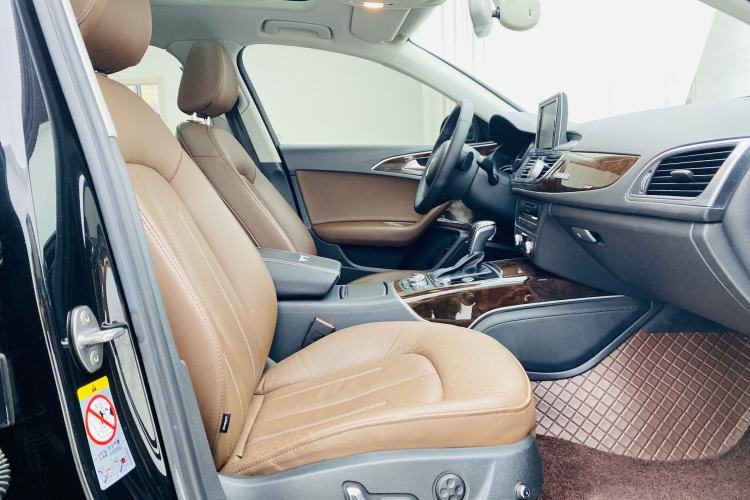 Used Audi A6L New Energy 2018 40 e-tron Interior 3