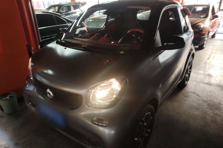 Used smart fortwo 2016 0.9T 66 kW Convertible Pioneer Edition