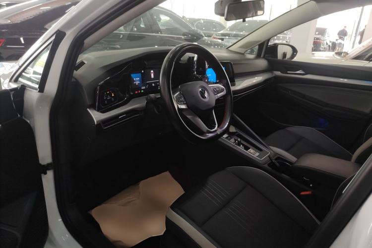 Used Volkswagen Golf 2023 Facelift 280TSI DSG Pro