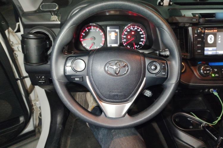 Used Toyota RAV4 2019 2.0L CVT Two-Wheel Drive Fashion X Limited Edition China V Standard