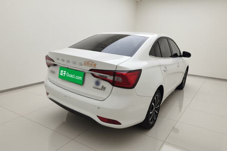 Used Roewe i5 2020 1.5L Automatic 4G Connect Luxury Flagship Edition
