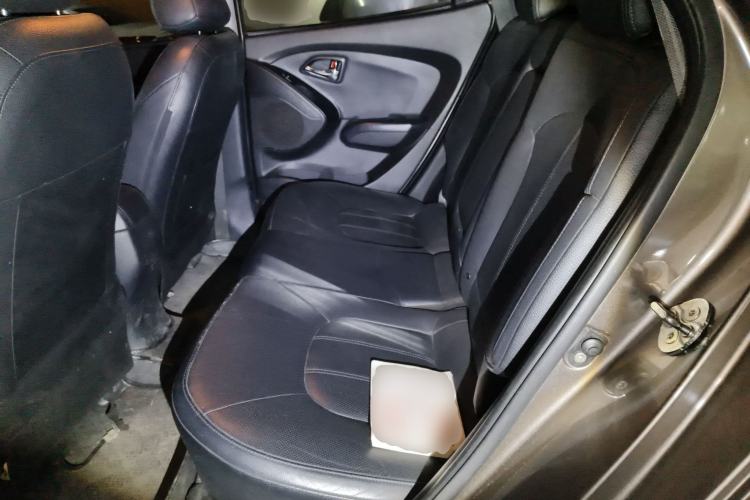 Used Hyundai ix35 2012 2.0L Automatic Two-Wheel Drive Elite Edition GLS
