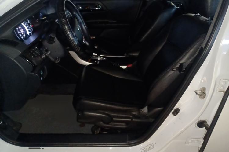 Used Honda Accord 2016 2.0L Comfort Edition
