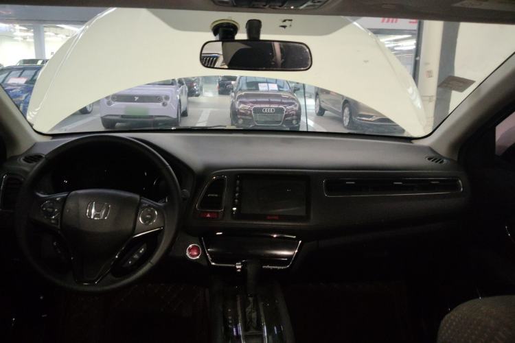 Used Honda Vezel 2017 1.8L CVT Two-Wheel Drive Luxury Model
