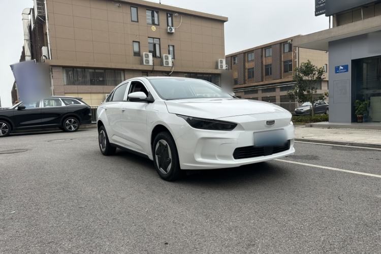 Used Geometry A 2024 500KM Travel Edition