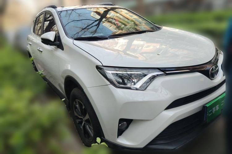 Used Toyota RAV4 2016 2.0L CVT Two-Wheel Drive Comfort Edition China V Standard
