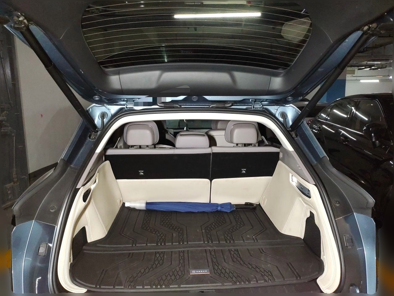 Zeekr 7X 2025 100 kWh Long-Range Rear-Wheel Drive with Intelligent Driving Features — снимка 16