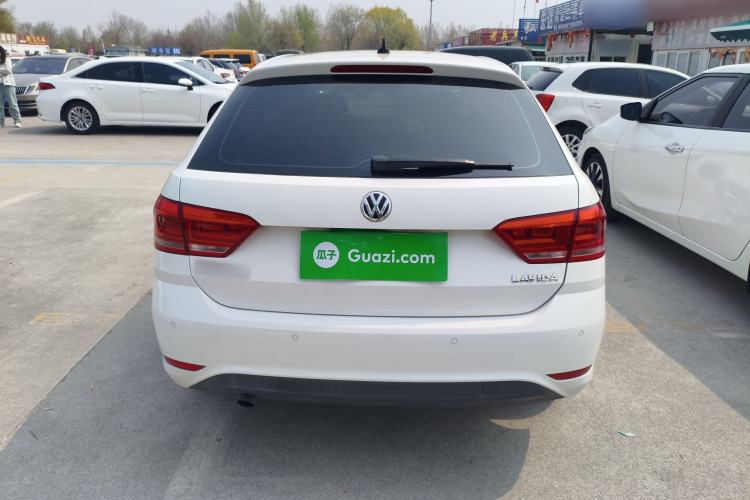 Used Volkswagen Gran Lavida 2015 1.6L Automatic Fashion Edition Rear