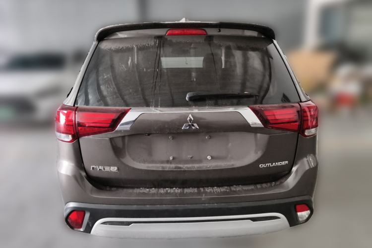 Used Mitsubishi Outlander 2019 2.0L Two-Wheel Drive Comfort Edition 5 Seats China VI Standard
