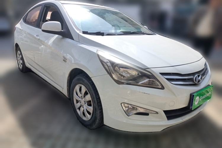 Used Hyundai Verna (older generation) 2014 1.4L Manual Smart GLS Trim
