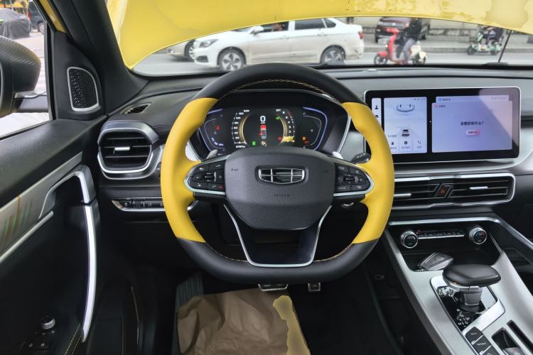 Used Geely Auto Coolray 2021 1.5TD DCT Battle Steering Wheel