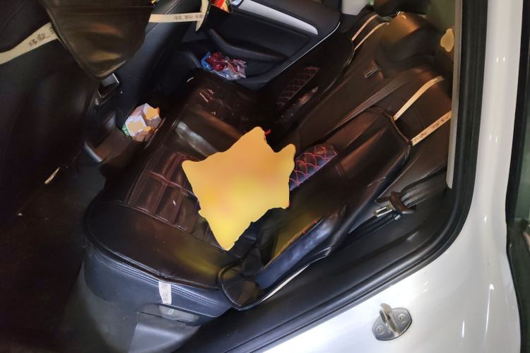 Used Audi Q5 2013 40 TFSI Ambition Left Rear Seat