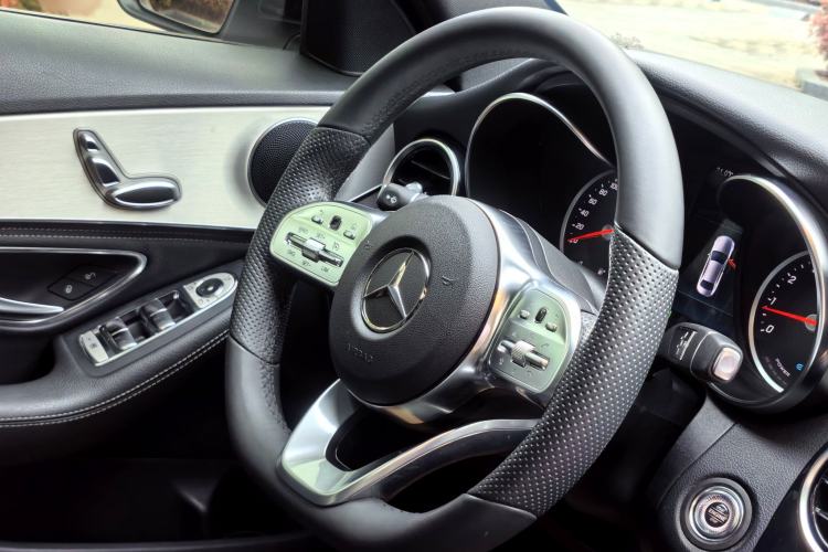 Used Mercedes-Benz C-Class 2019 C 260 Sport Edition Steering Wheel