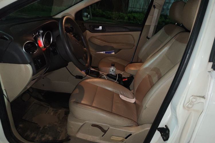 Used Ford Focus 2011 Hatchback 1.8L Automatic Fashion Edition