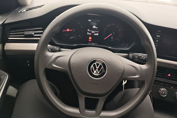 Used Volkswagen Bora 2021 1.5L Manual Fashion Smart Connect Edition