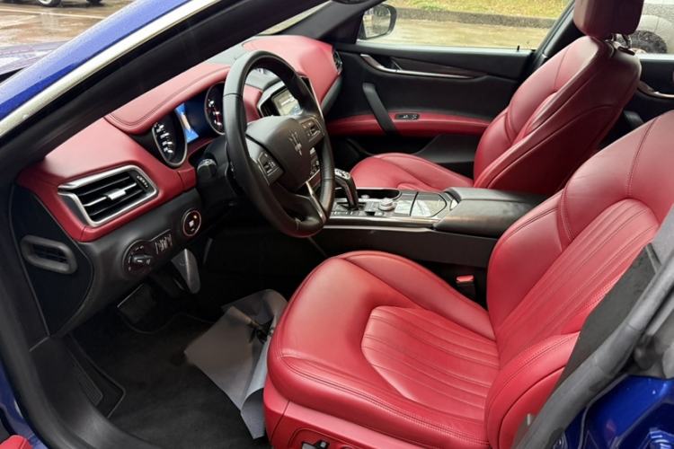 Used Maserati Ghibli 2019 3.0T Luxury Edition China VI Standard