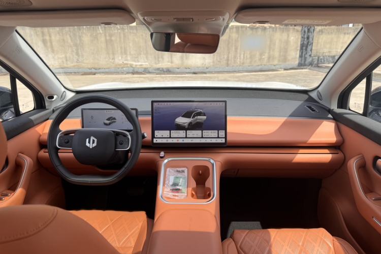 Used Leapmotor C16 2026 Pure Electric 630 LiDAR Zhizun Edition 5 Seats Interior 2