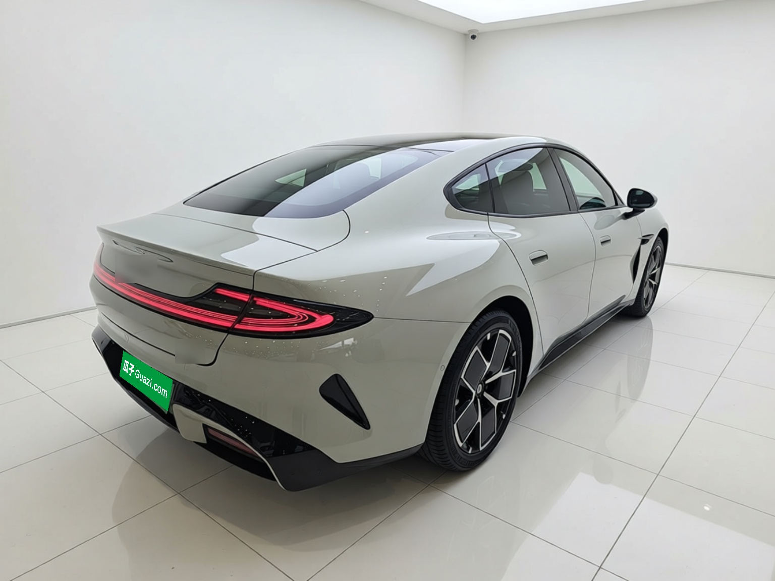 Xiaomi Auto SU7 2024 Rear-Drive Long-Range Intelligent Driving Version — снимка 6