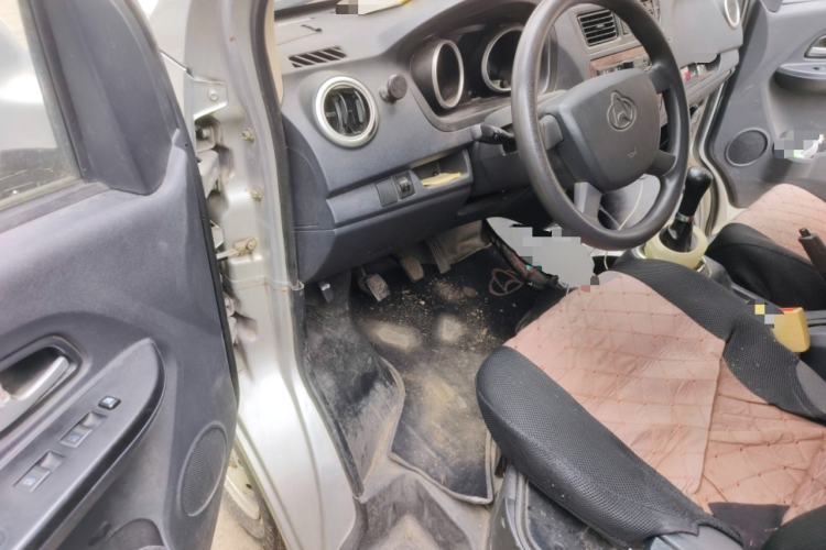 Used CHANGAN KAICHENG Ruixing M60 2019 1.5L Standard Version China VI Emission Standard 5/6 Seats DAM15KR Driver Seat