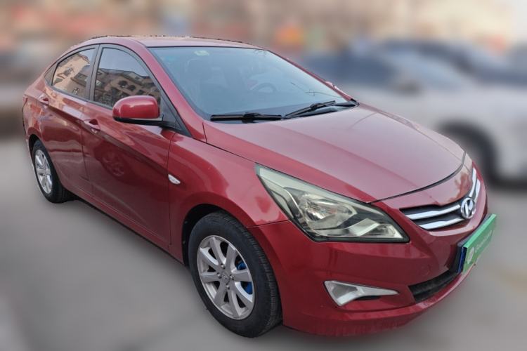 Used Hyundai Verna (older generation) 2014 1.4L Manual Smart GLS Trim
