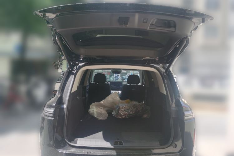 Used Leapmotor C16 2026 Extended-Range 280 LiDAR Zhizun Edition 5 Seats
