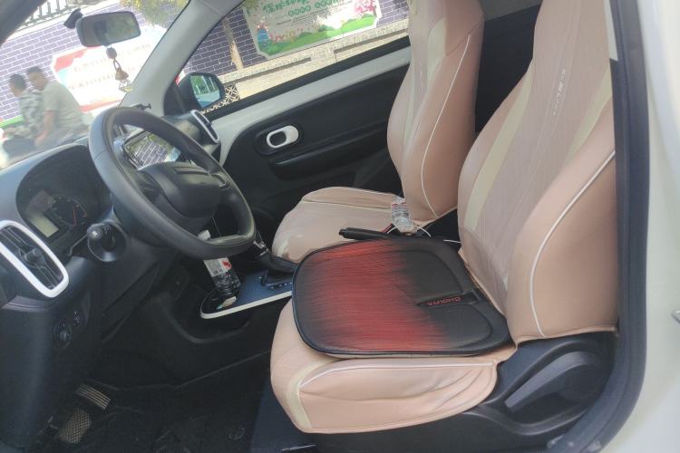 Used Roewe Clever 2022 311km QiQi BoBo Edition Left Front Seat