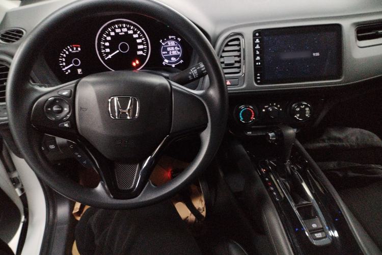 Used Honda Vezel 2019 1.5L CVT Pioneer Edition China VI
